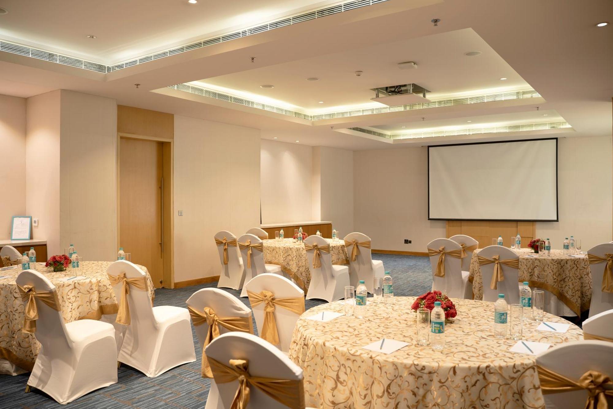 Sheraton Hyderabad Hotel Exteriér fotografie
