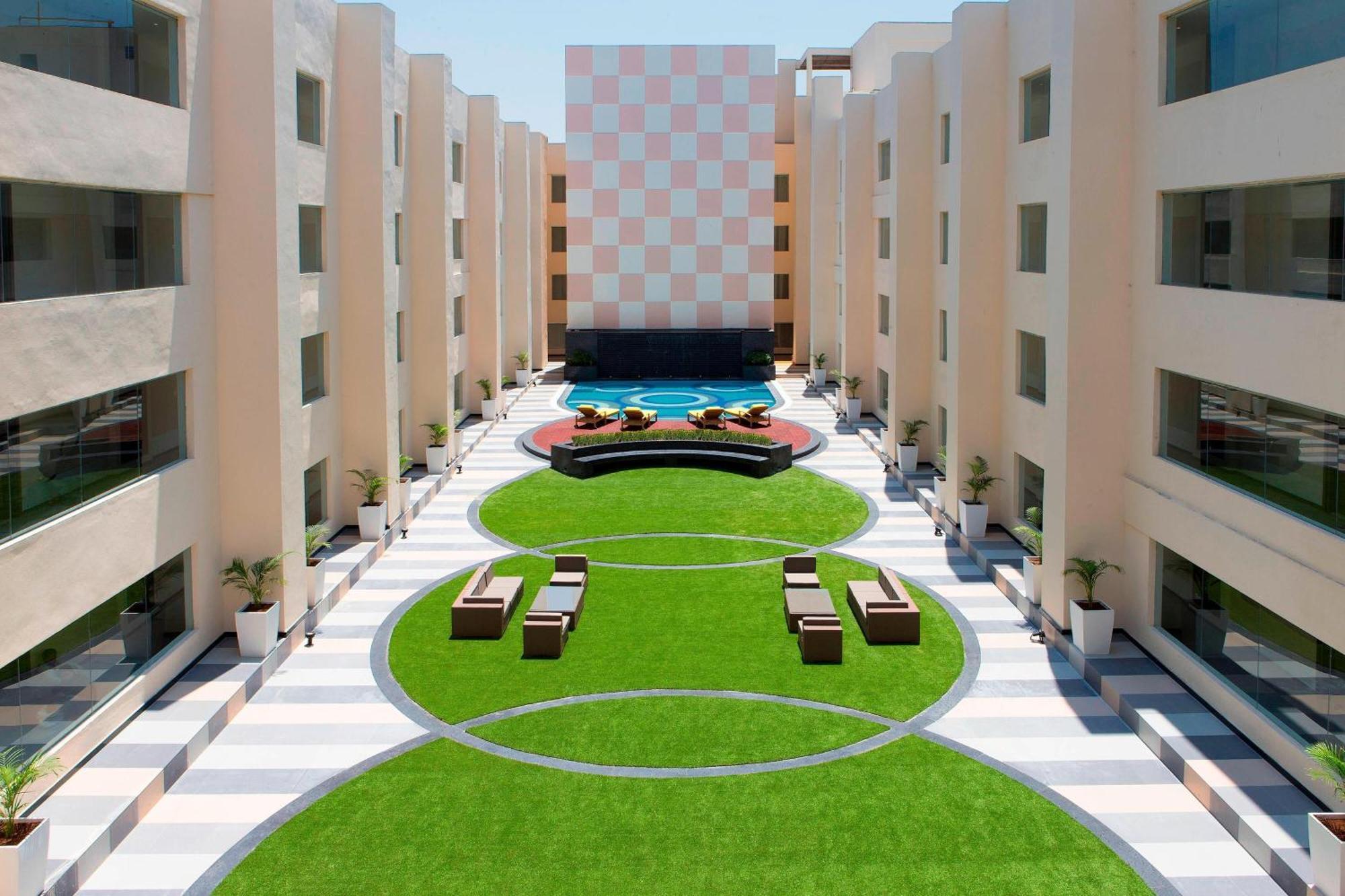 Sheraton Hyderabad Hotel Exteriér fotografie